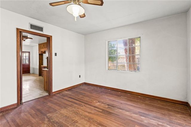 2315 Hillwood S Drive, Mobile, AL 36605