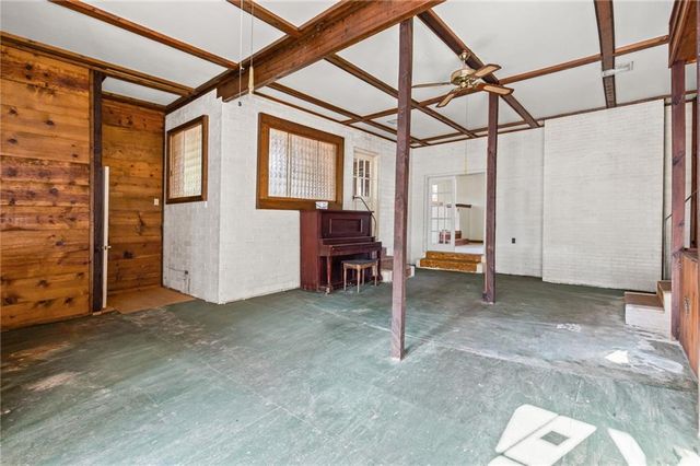 2315 Hillwood S Drive, Mobile, AL 36605