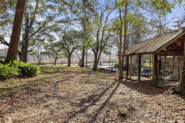 2315 Hillwood S Drive, Mobile, AL 36605