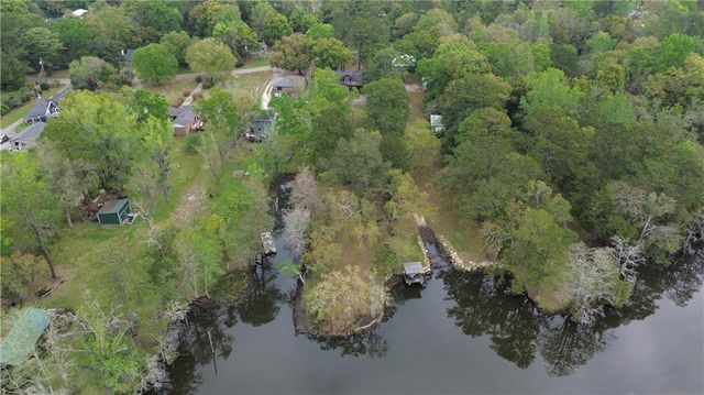 2315 Hillwood Drive S, Mobile, AL 36605