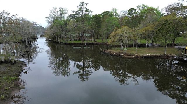 2315 Hillwood Drive S, Mobile, AL 36605