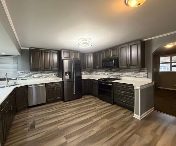 4601 184th Street, Country Club Hills, IL 60478