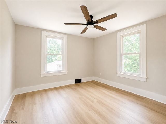 804 Beardsley Street, Akron, OH 44311