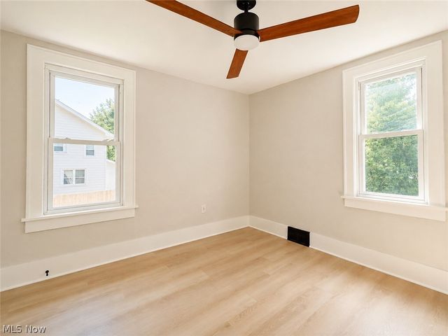804 Beardsley Street, Akron, OH 44311