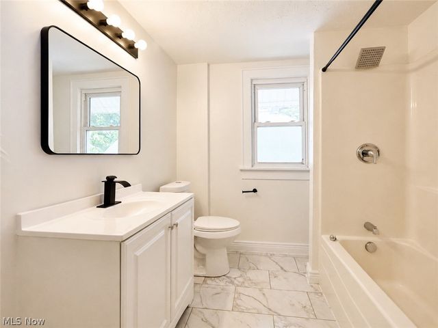 804 Beardsley Street, Akron, OH 44311