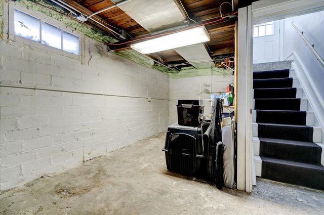 815 E 25th Street, Des Moines, IA 50317