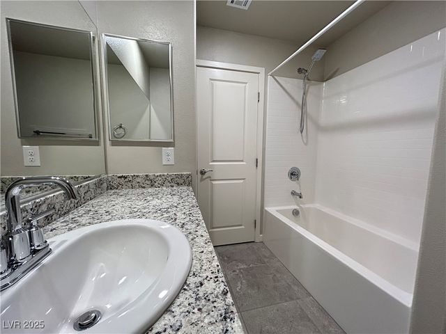 10228 Crimson Meadow Avenue, Las Vegas, NV 89166