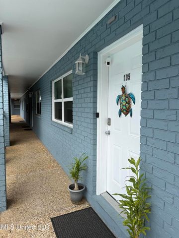 1282 Beach Boulevard, 105, Biloxi, MS 39530
