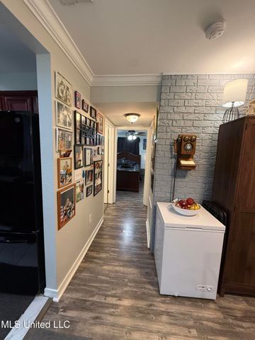 1282 Beach Boulevard, 105, Biloxi, MS 39530