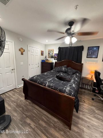 1282 Beach Boulevard, 105, Biloxi, MS 39530