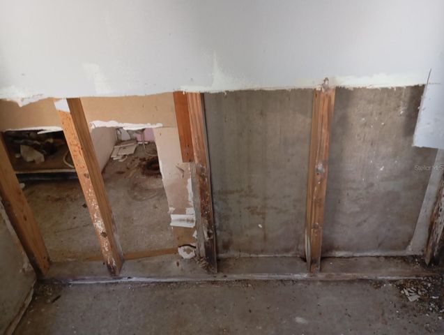 2924 E 148TH AVENUE, Lutz, FL 33559