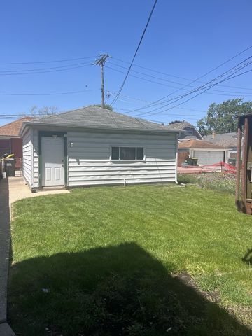 2720 N Budd Street, River Grove, IL 60171
