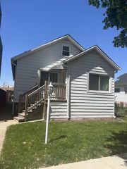 2720 N Budd Street, River Grove, IL 60171
