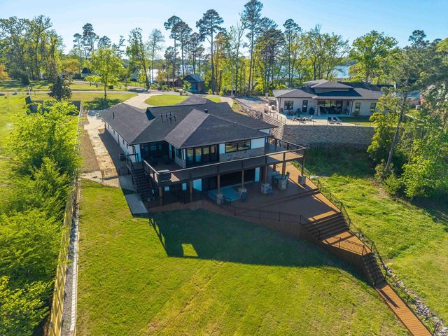 131 S Lakeland Point, Hot Springs, AR 71913