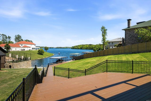 131 S Lakeland Point, Hot Springs, AR 71913