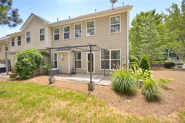 403 Mountain View Lane, Woodstock, GA 30188