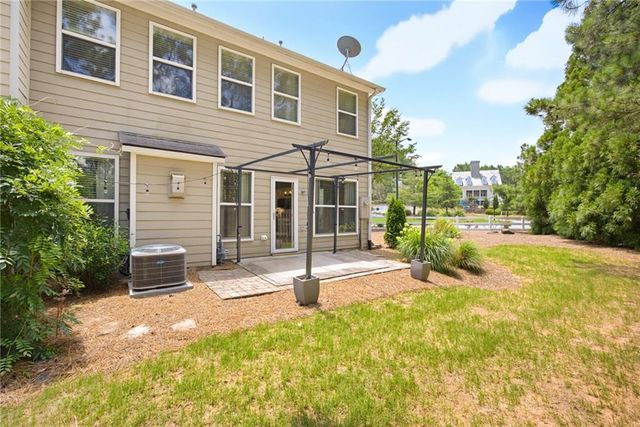 403 Mountain View Lane, Woodstock, GA 30188