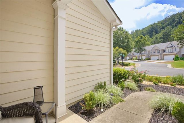 403 Mountain View Lane, Woodstock, GA 30188
