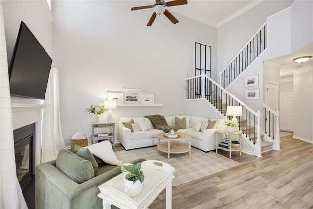 403 Mountain View Lane, Woodstock, GA 30188