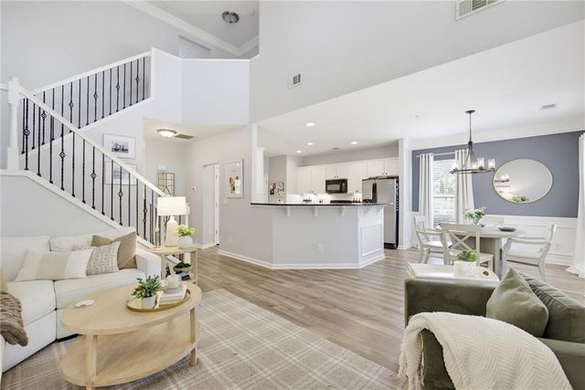 403 Mountain View Lane, Woodstock, GA 30188