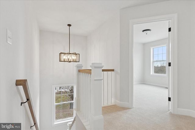 2803 N CHARLOTTE ST, Gilbertsville, PA 19525