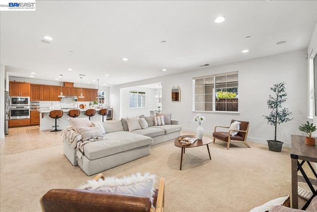 405 Wayland Loop, Livermore, CA 94550