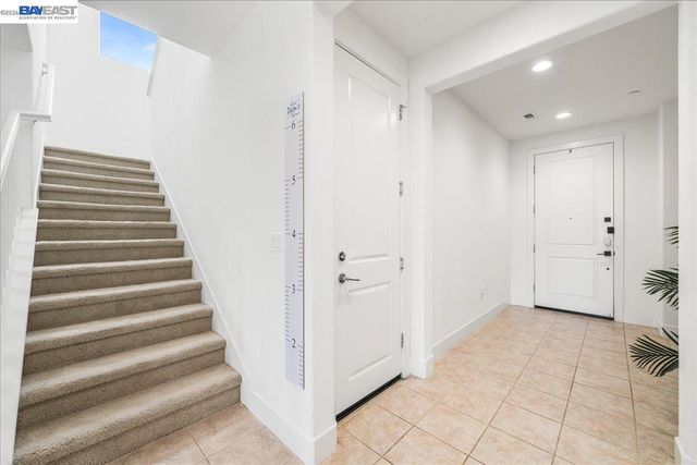 405 Wayland Loop, Livermore, CA 94550