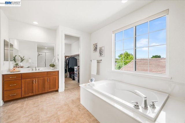 405 Wayland Loop, Livermore, CA 94550