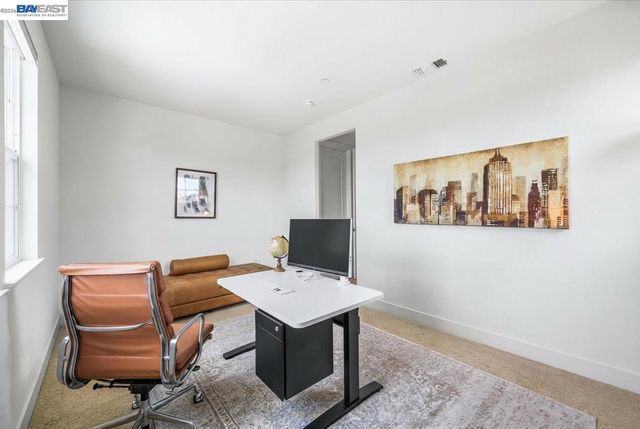 405 Wayland Loop, Livermore, CA 94550