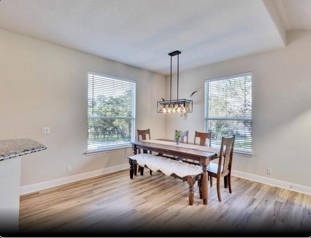405 Alva DR, Spicewood, TX 78669