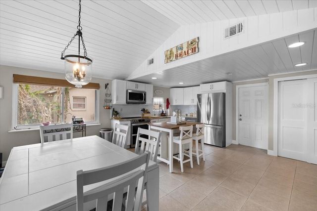 15536 CENTURY DRIVE, Hudson, FL 34667