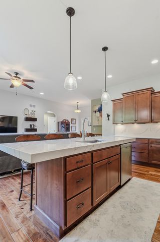 4514 WEYBRIDGE DR, Columbia, MO 65203