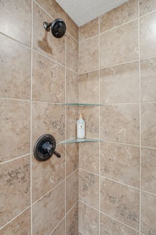 4514 WEYBRIDGE DR, Columbia, MO 65203