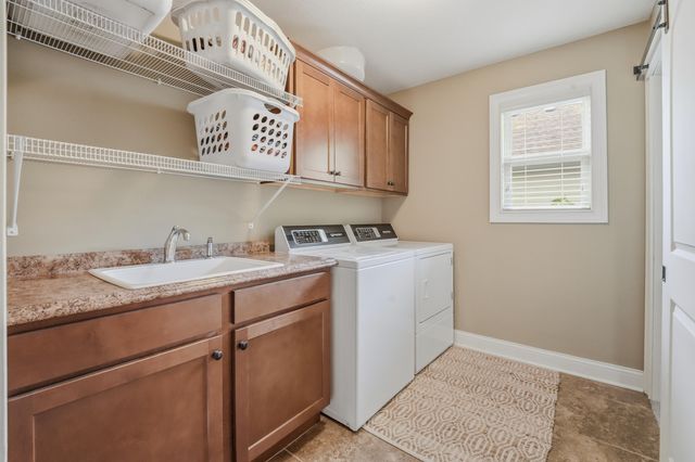 4514 WEYBRIDGE DR, Columbia, MO 65203