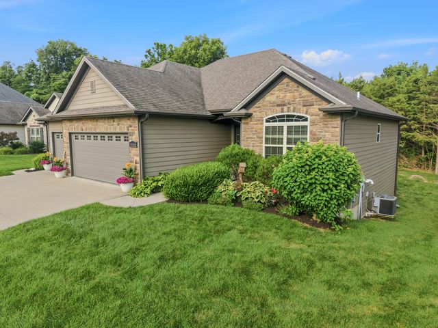 4514 WEYBRIDGE DR, Columbia, MO 65203