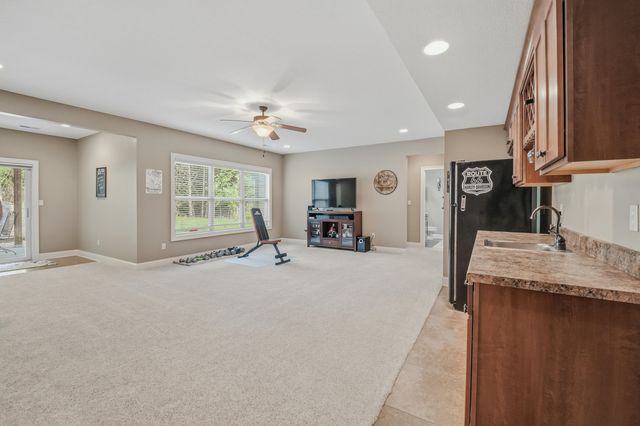 4514 WEYBRIDGE DR, Columbia, MO 65203