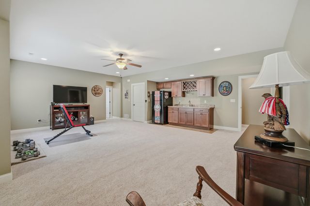 4514 WEYBRIDGE DR, Columbia, MO 65203