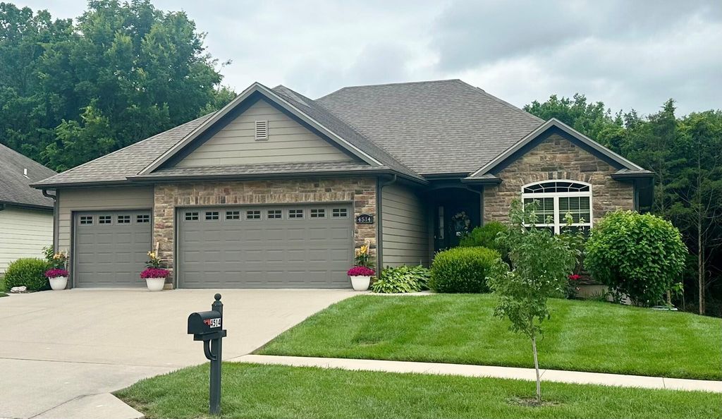 4514 WEYBRIDGE DR, Columbia, MO 65203