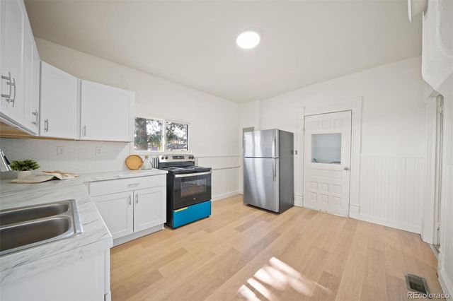 405 E Eaton Avenue, Cripple Creek, CO 80813