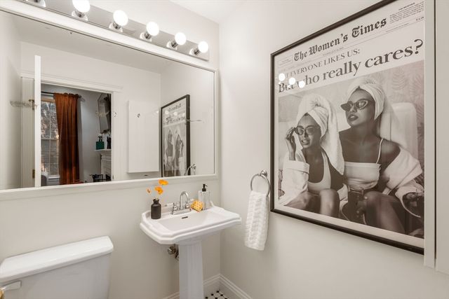 85 Dartmouth St 2, Boston, MA 02116