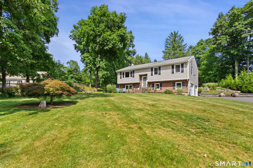 41 Wilkes Road, Danbury, CT 06811