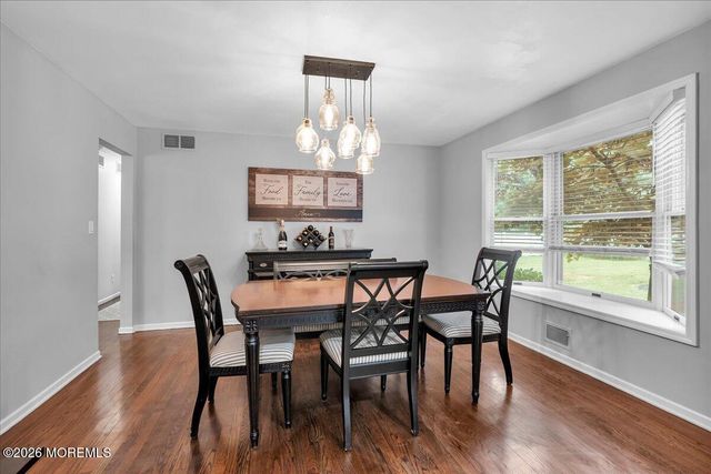 25 Nedshire Drive, Middletown, NJ 07748