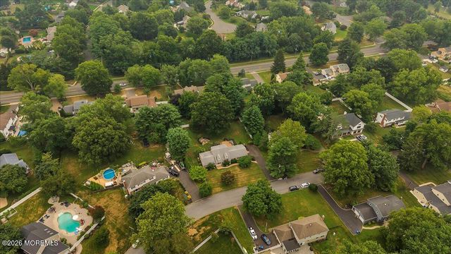 25 Nedshire Drive, Middletown, NJ 07748