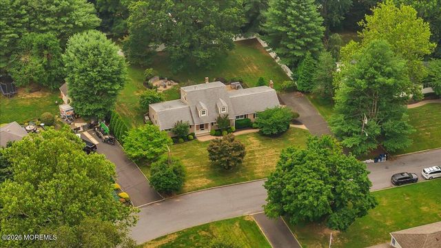 25 Nedshire Drive, Middletown, NJ 07748