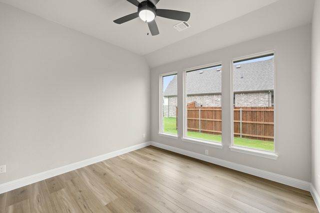 241 Pine Leaf Trail, Waxahachie, TX 75165