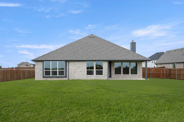 241 Pine Leaf Trail, Waxahachie, TX 75165