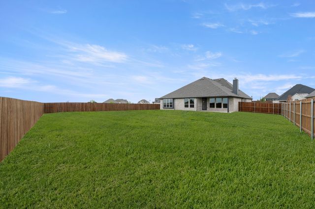 241 Pine Leaf Trail, Waxahachie, TX 75165
