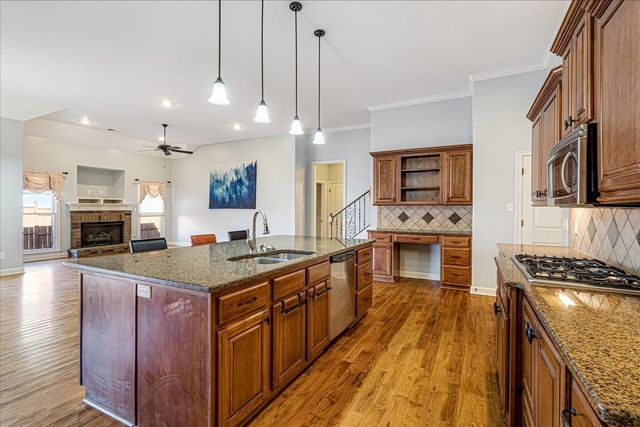 4234 DAWSON RIDGE DR, Millington, TN 38053