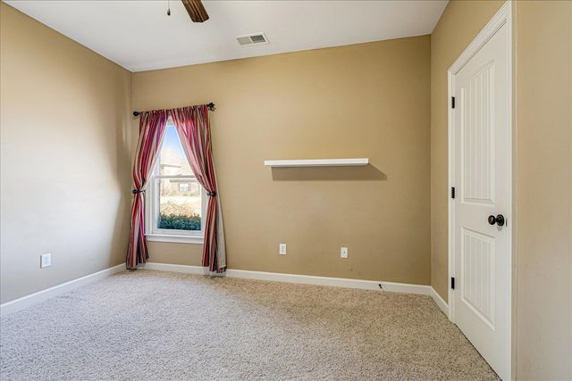 4234 DAWSON RIDGE DR, Millington, TN 38053