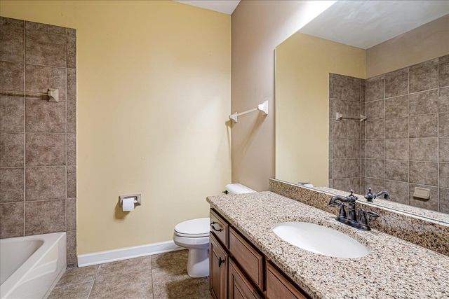 4234 DAWSON RIDGE DR, Millington, TN 38053